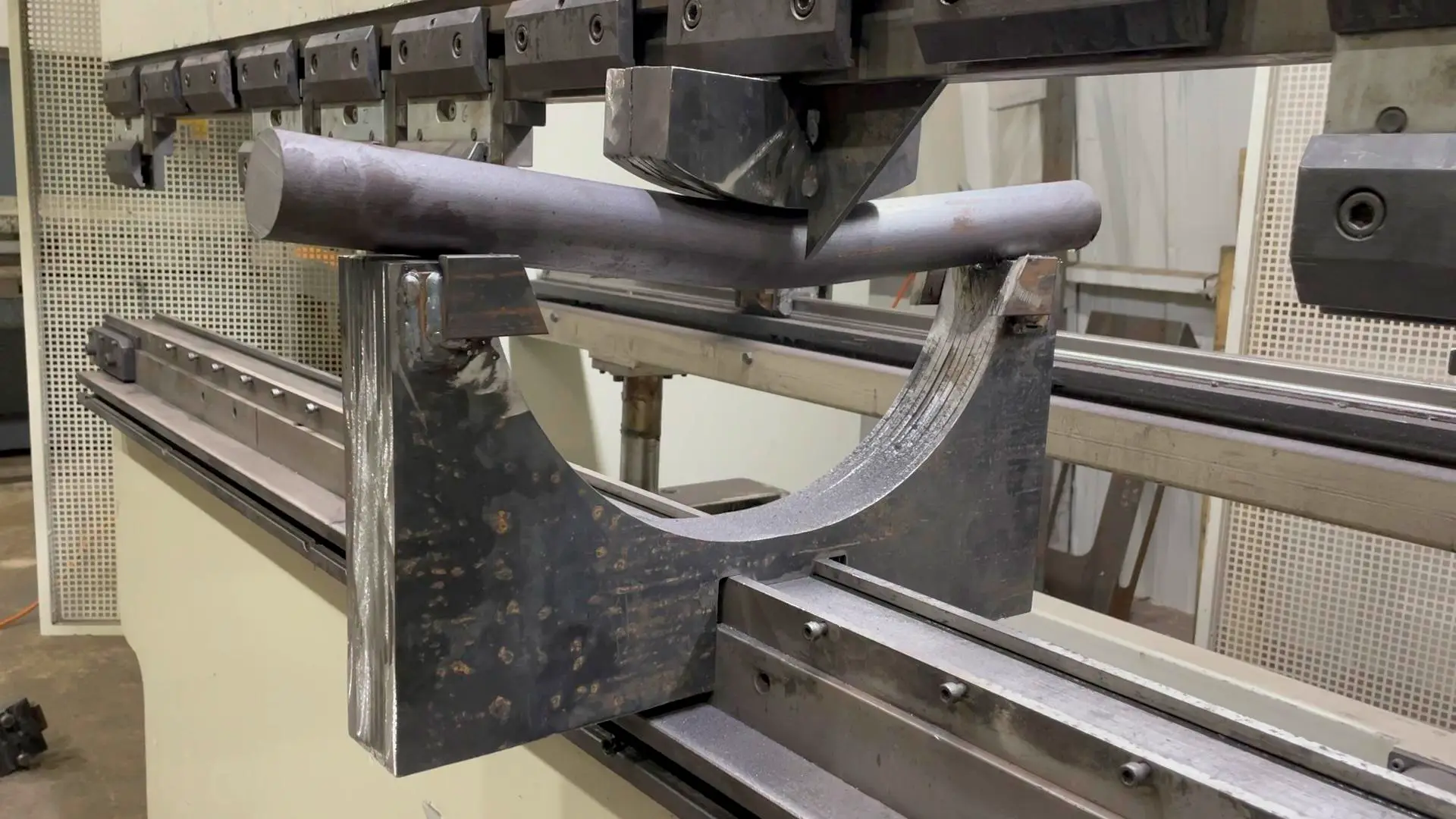 METAL BENDING